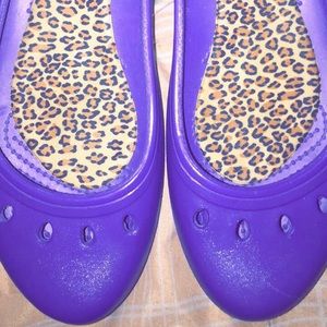 Cheetah print clogs flats